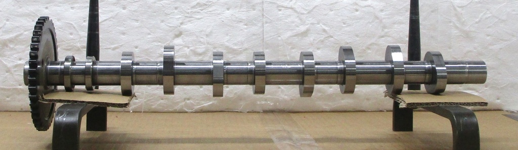 2004-2009 Ford 5.4L/330 V8, 16V SOHC Polished Cylinder Head Camshaft , Krupp ( NR. 4. 903.543, NR. 4. 947.547 ) Compatible with F-Series Trucks, conatct C.H.E for shipping.
