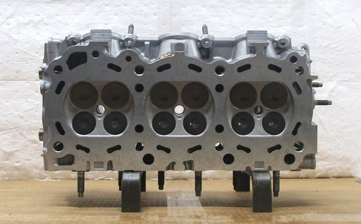 [5WR015WC] 2002-2011 Reconditioned Aluminum Cylinder Head For Nissan, Infinity 3.5L / 3498 CID V6, 24 Valve DOHC ( RIGHT ) With Cams, Casting # R-CD7 8R, VQ35DE, 2344AR, 2344BR Compatible With : 350Z, Altima, Maxima, Murano, Quest, FX35, G35, M35 ($150.00 Core Charge)Which will be charged at the time of purchase, and the buyer will be reimbursed when the old core is returned.  ($540.0 + $150.0 = $690.0) this is a Used casting so there are visible chips and scratches but they will not affect the performance of the cylinder head. C.H.E will provide Return Core label, please ask for shipping information.