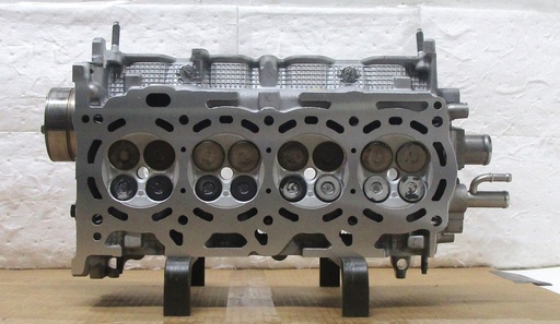 [710001WC] 2004-2006 Reconditioned Aluminum Cylinder Head For Scion/Totota 1.5L /1497 CID L4,16 Valve DOHC ( IN LINE ) With Cams, Casting # NZ26, 2898 Compatible With : Scion XA, XB, Toyota Echo, Yaris  ( $150.0 Core Charge ) Which will be charged at the time of purchase, and the buyer will be reimbursed when the old core is returned. ($525.0+$150.0 = $675.0) this is a Used casting so there are visible chips and scratches but they will not affect the performance of the cylinder head. C.H.E will provide Return Core label, please ask for shipping information.