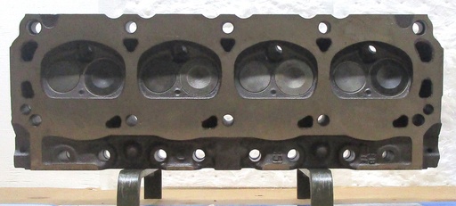 [2V0036VS] 1975-1980 Reconditioned Cast Iron Cylinder Head For Ford 5.8L/351 CID V8, 16V OHV ( BOTH ) With Valves and Springs only, Castiing # D5TE-EB, 2F34, Vin : G, H, Compatible With : Bronco, Custom 500, E-Series Vans, Elite, F-Series Trucks, Gran Torino, Granada, LTD, Ranchero, Thunderbird, Torino, ( $50.00 Core Charge ) will be charged at the time of purchase, and the buyer will be reimbursed when the old core is returned.  this is a Used casting so there are visible chips and scratches but they will not affect the performance of the cylinder head. C.H.E will provide Return Core label, please ask for shipping information.