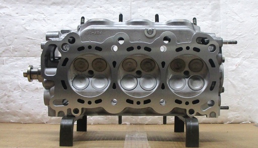 [3KL017WC] 1999-2001 Reconditioned Aluminum Cylinder Head For Honda Odyssey V6, 3.5L / 3474 CID 24V SOHC ( LEFT ) Casting #P8F-1, J35A1, 2547R, Compatible With : Odyssey ( $150.00 Core Charge ) Which will be charged at the time of purchase, and the buyer will be reimbursed when the old core is returned. ( $430.0 + $150.0 = $580.0 ) this is a Used casting so there are visible chips and scratches but they will not affect the performance of the cylinder head. C.H.E will provide Return Core label, please ask for shipping information.